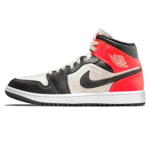Air Jordan 1 Mid SE Wmns 'Newsprint'