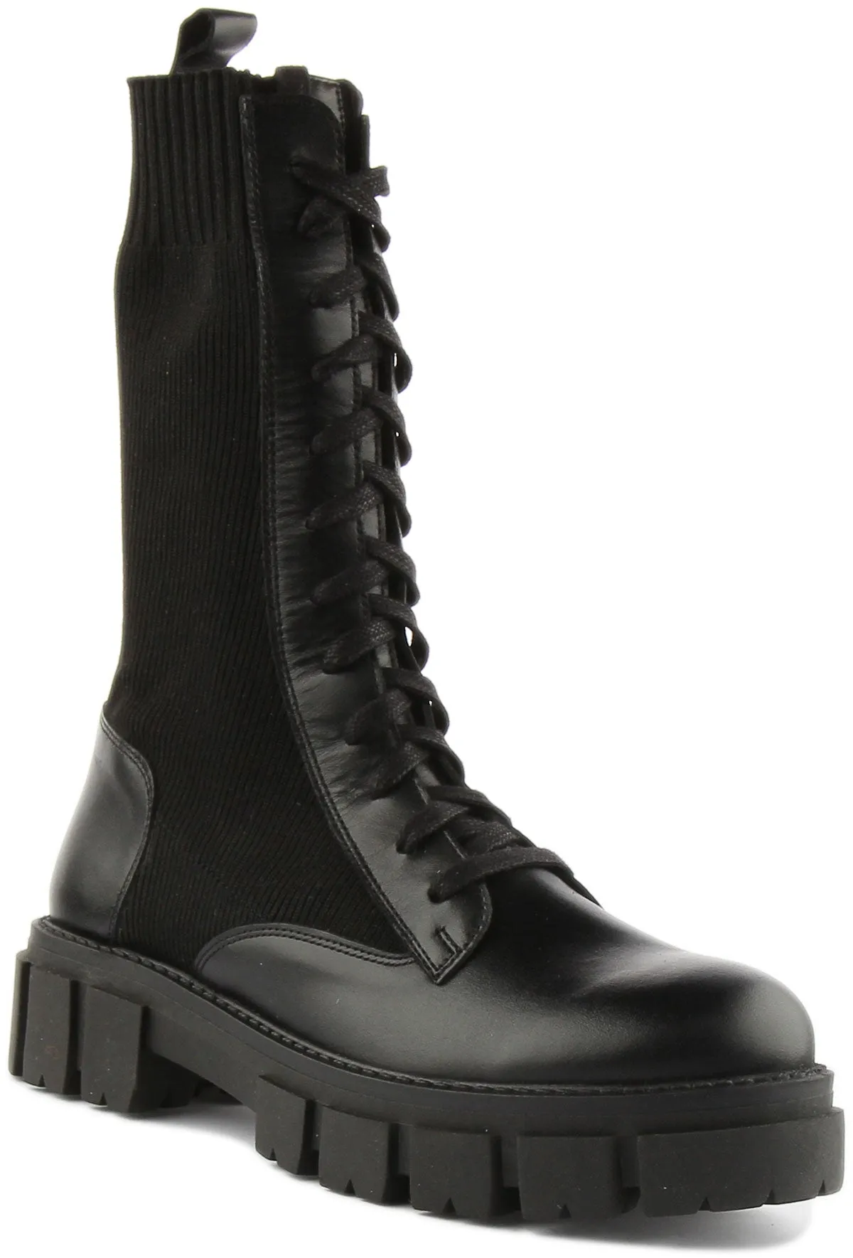 Astera Lace up Ankle Boots In Black