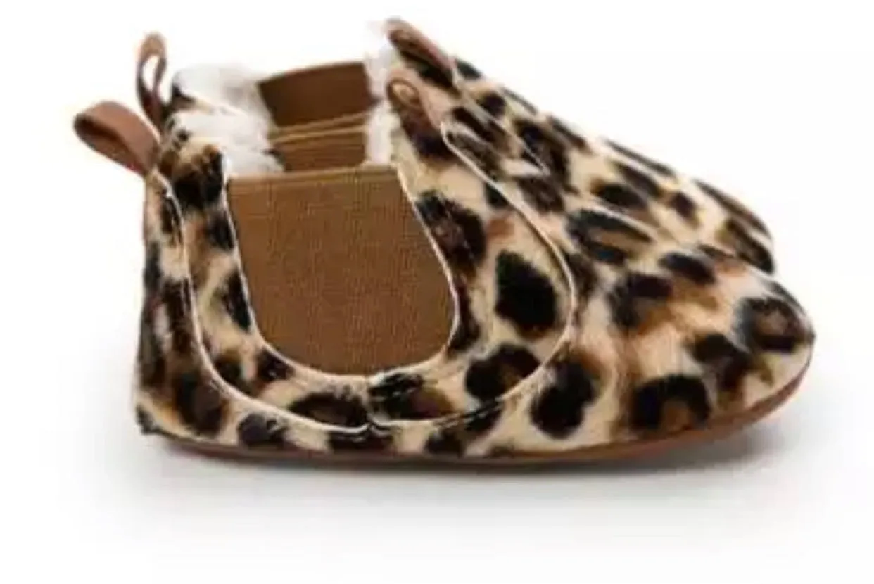 BABY LEOPARD CRIB KICKS