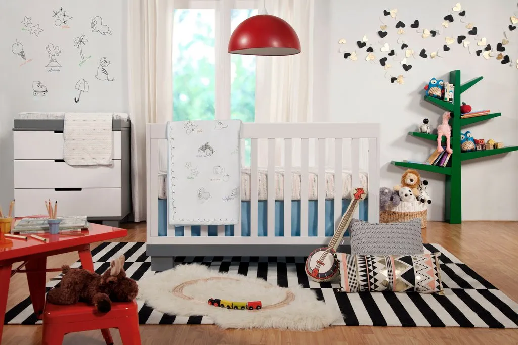 Caspian 4-1 Convertible Crib | White   Grey