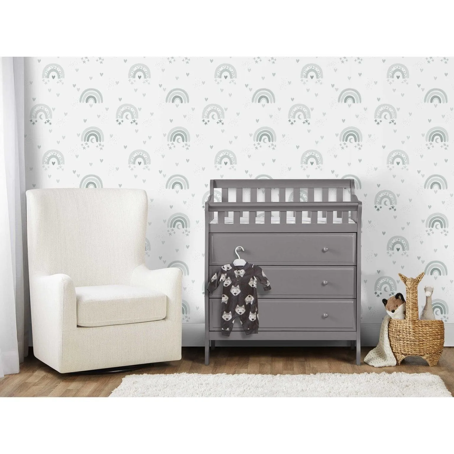 Dream on Me Marcus Changing Table and Dresser