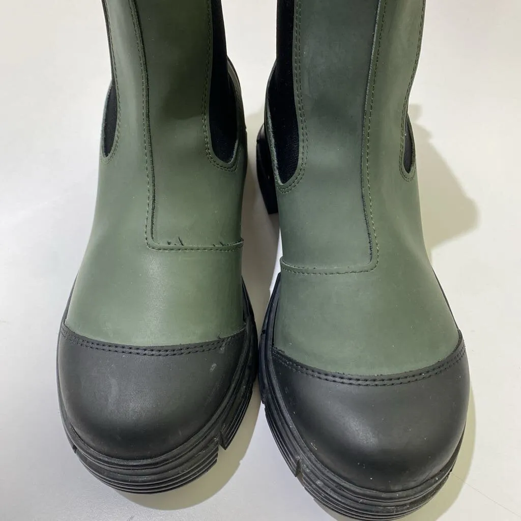 Ganni rubber ankle boots 39