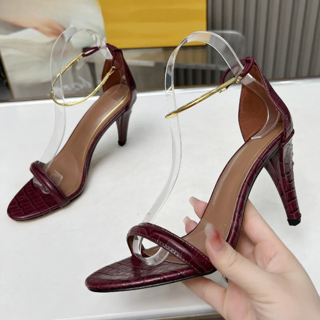 Matilda - Elegant Pointed Kitten Heel Mules for Women