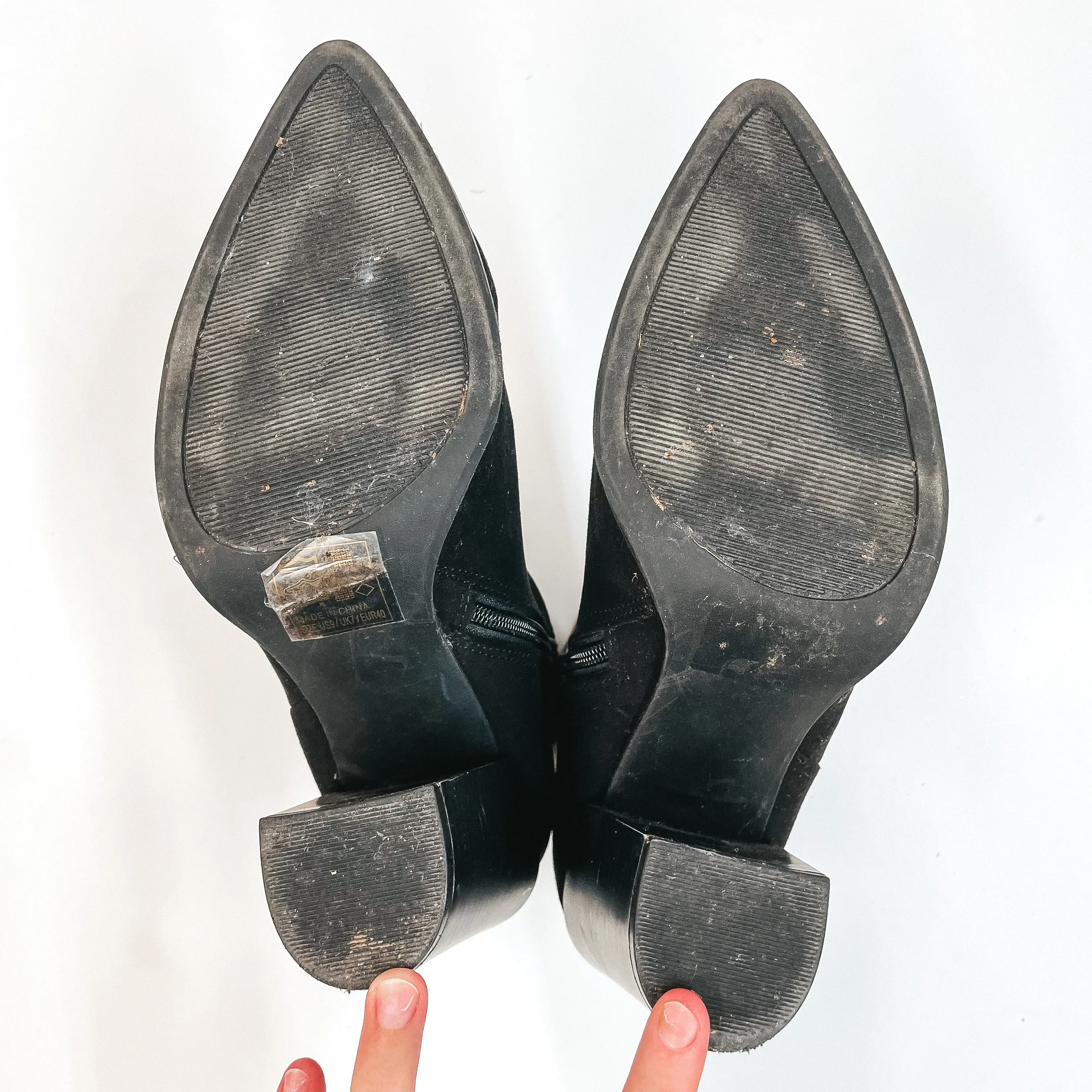 Model Shoes Size 9 | Walking By Side Zip Heeled Booties with Pointed Toe in Black