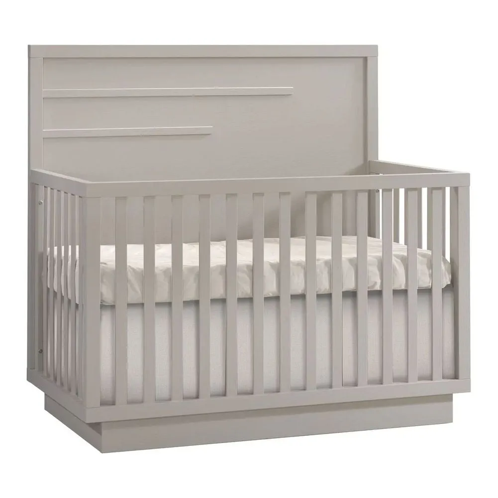 Natart Signature Series Como 4-in-1 Convertible Crib with Horizontal Molding