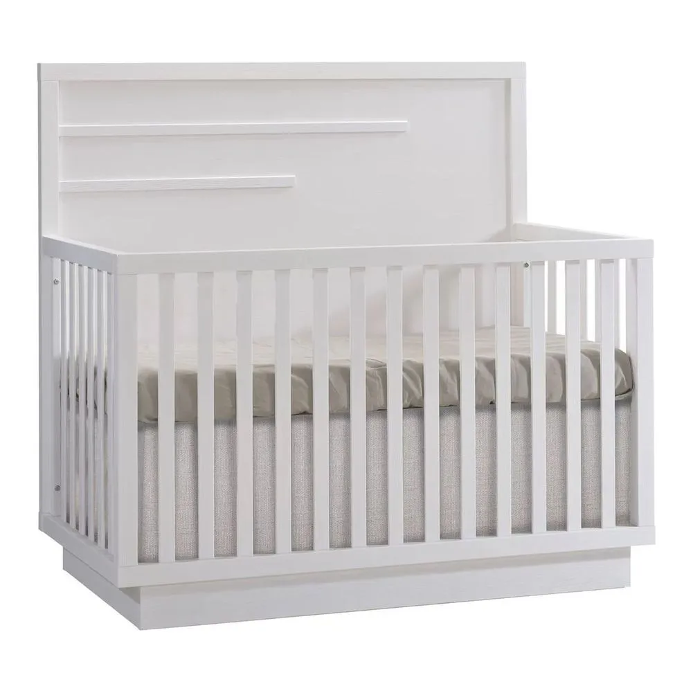Natart Signature Series Como 4-in-1 Convertible Crib with Horizontal Molding