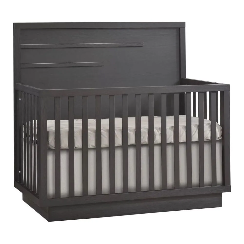 Natart Signature Series Como 4-in-1 Convertible Crib with Horizontal Molding
