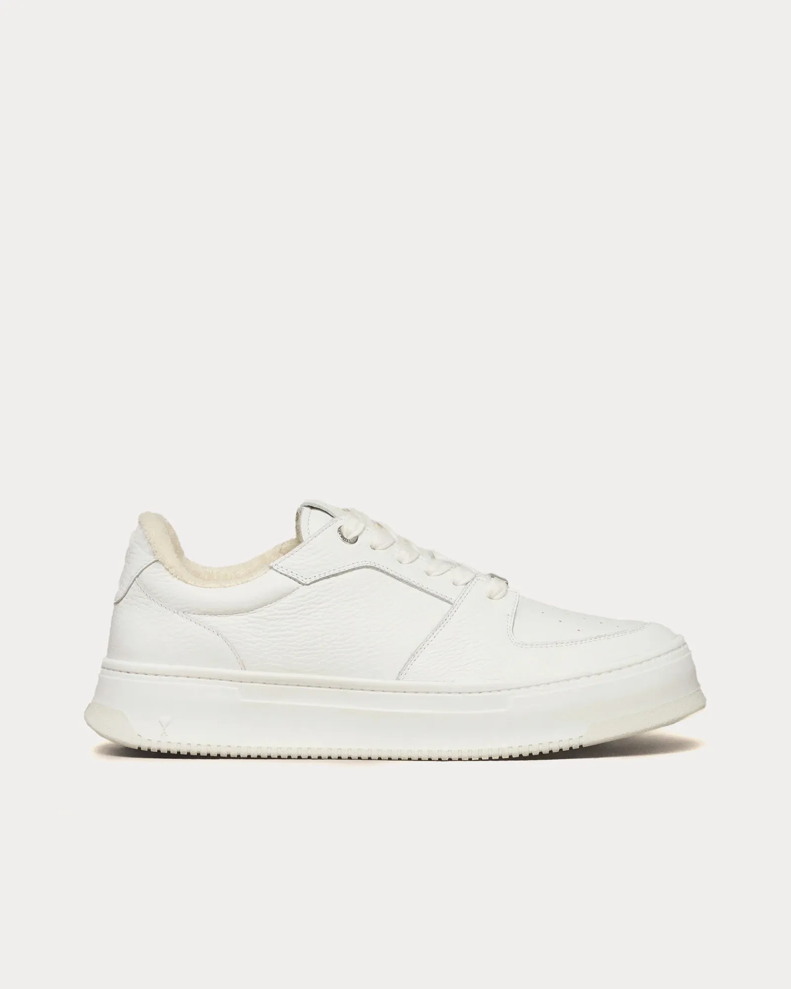 New Lace Up Arcade Leather White Low Top Sneakers