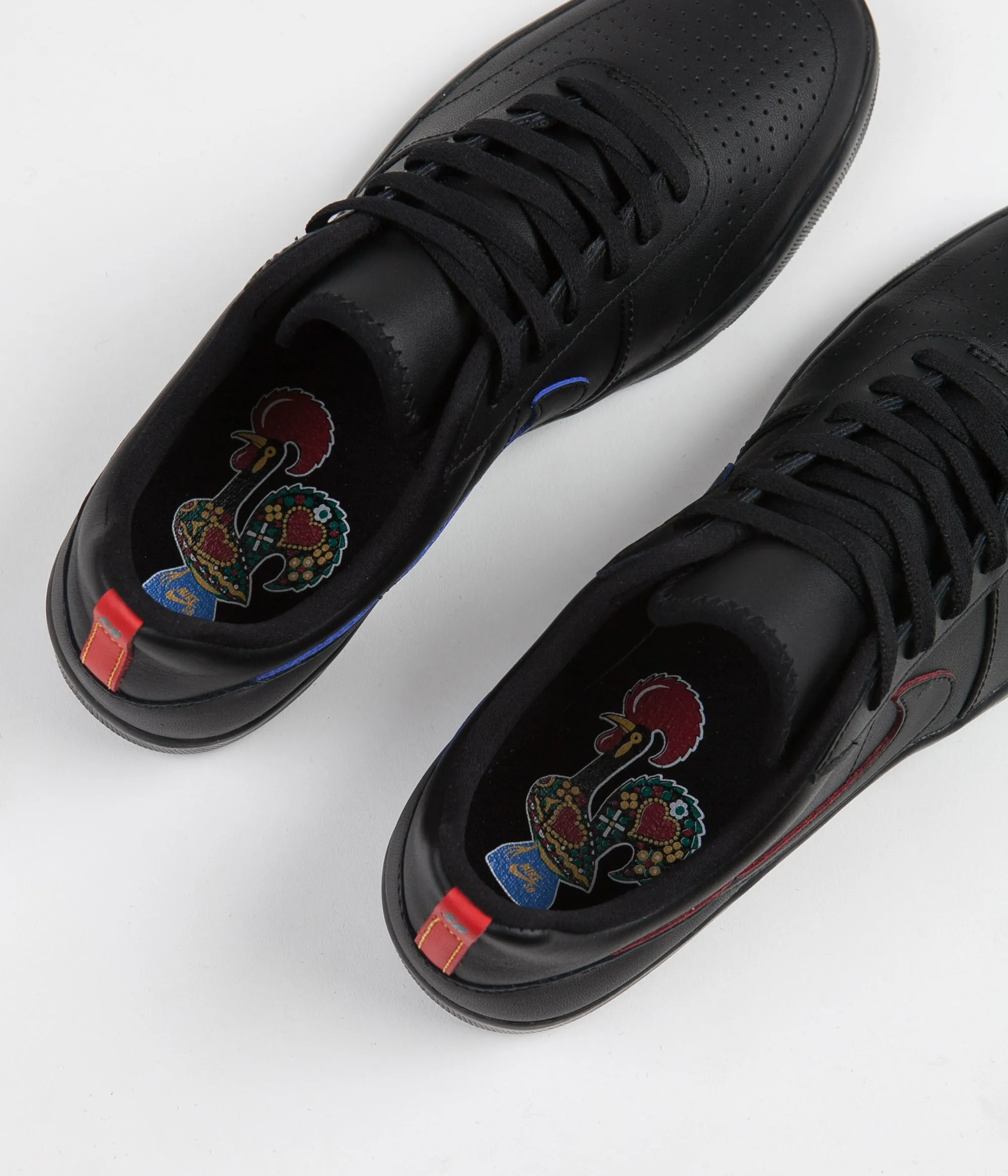 Nike SB Team Classic Premium Shoes - Black / Black - University Red - Pacific Blue