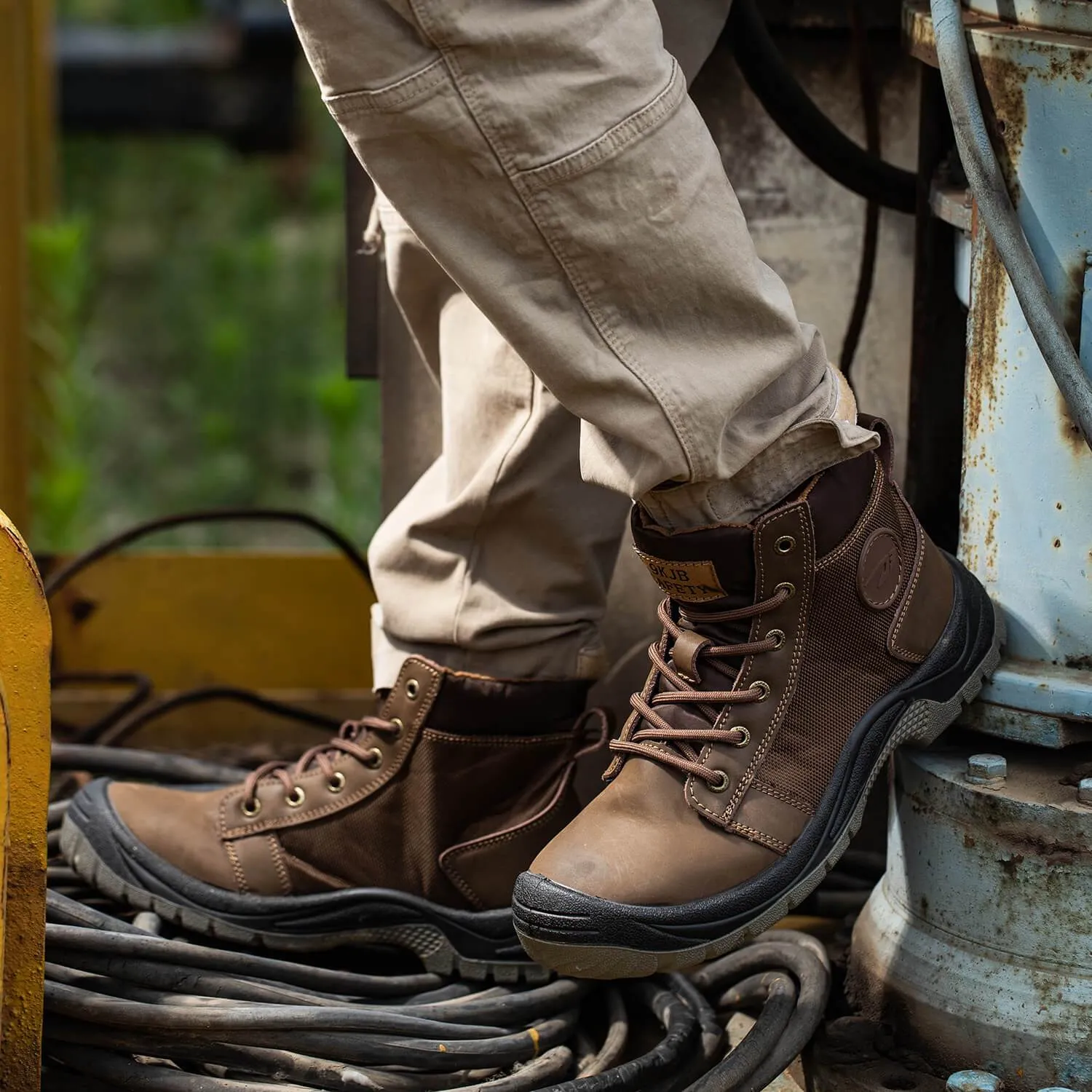 Non-Slip Puncture Resistant Waterproof Winter Steel Toe Work Boots TFWMGV