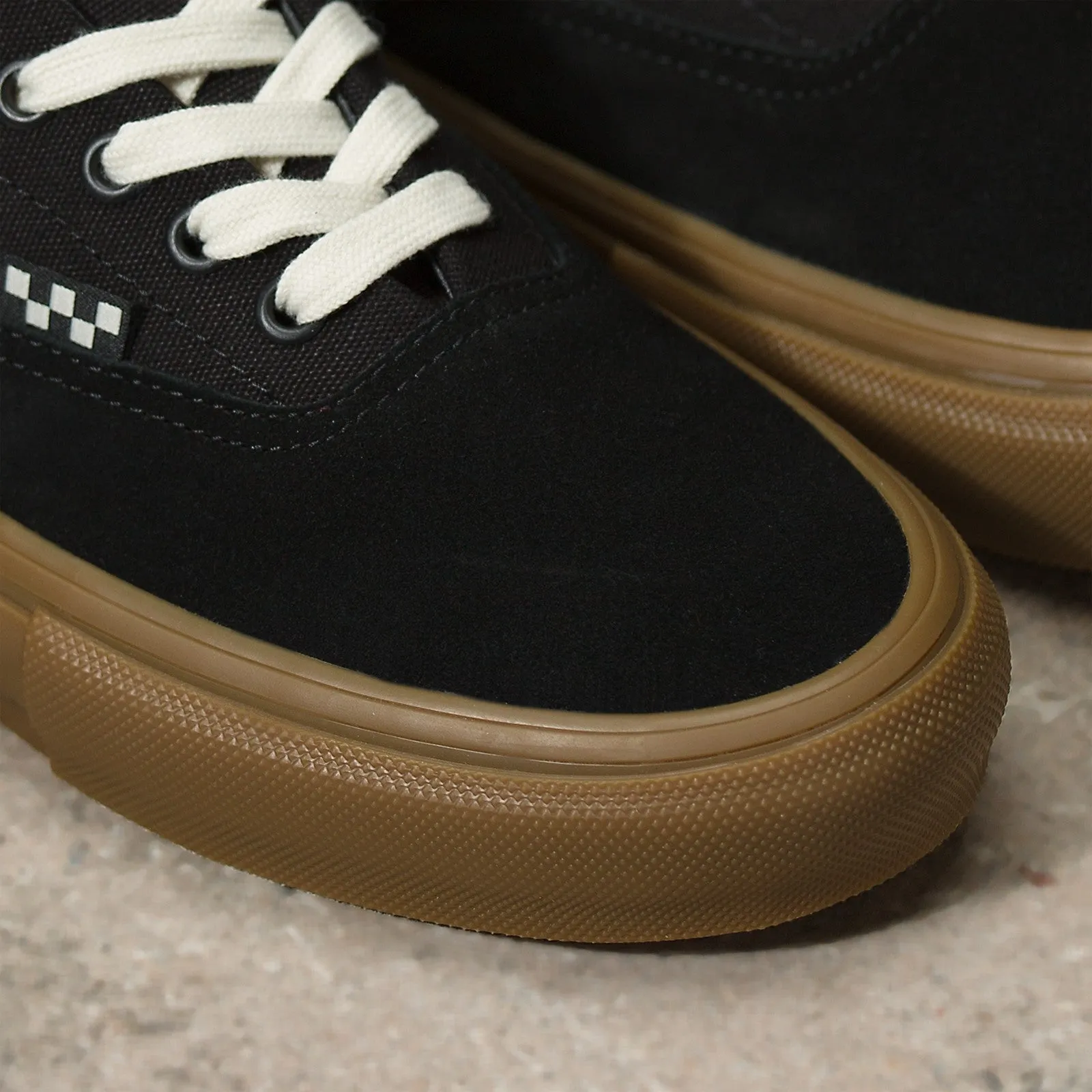 Vans Skate Era Skateboard Shoe - Black/Gum
