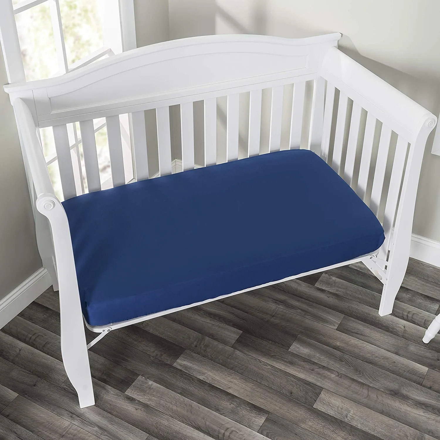 White/Navy 2-Pack Fitted Crib Sheets