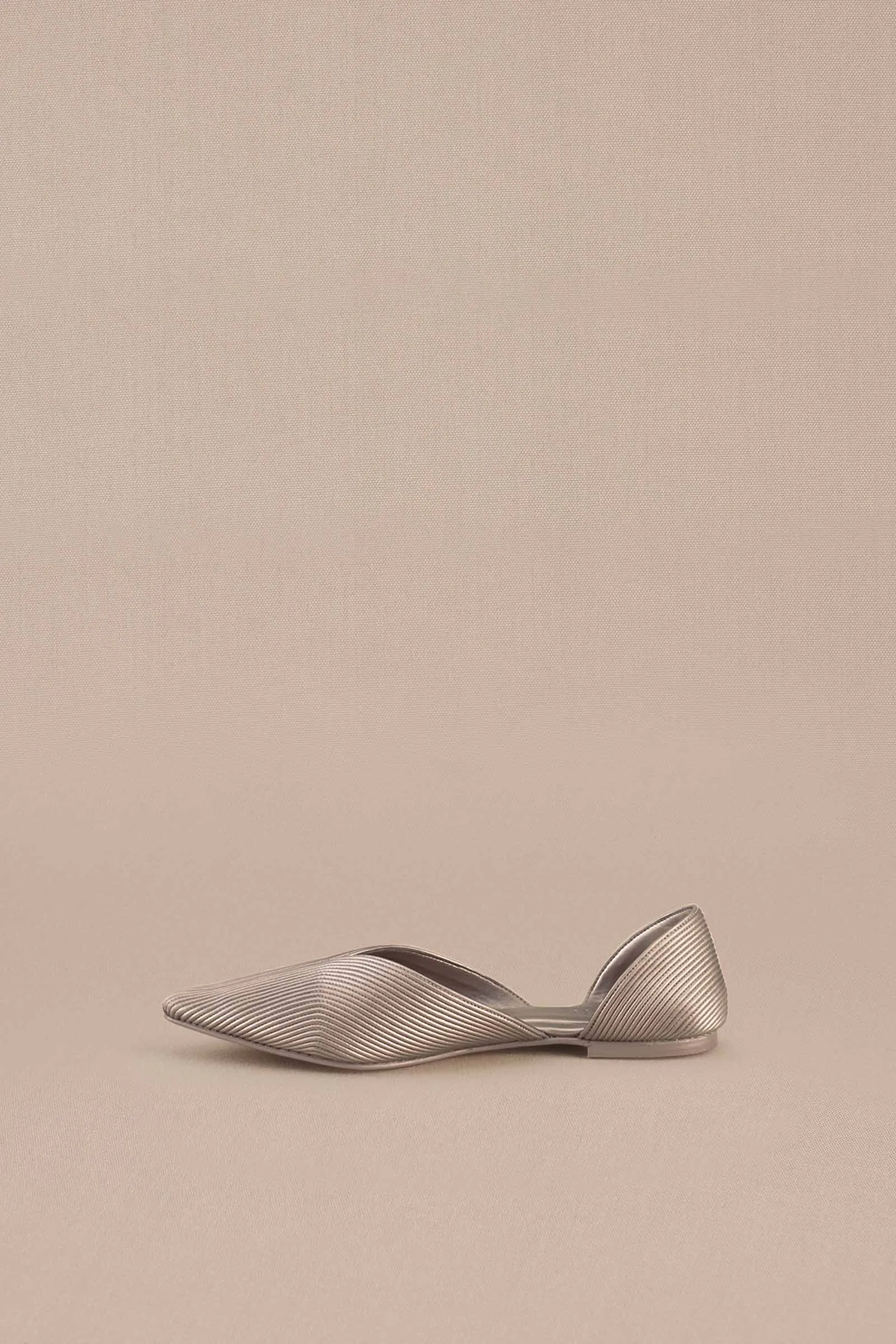 Zahra Point-toe Flats